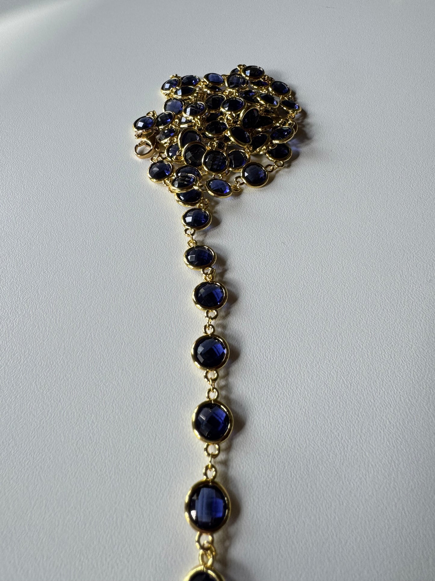 Catena di cristalli