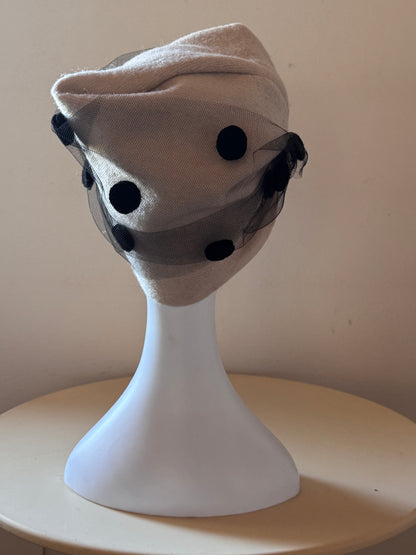 Cappello cloche pois