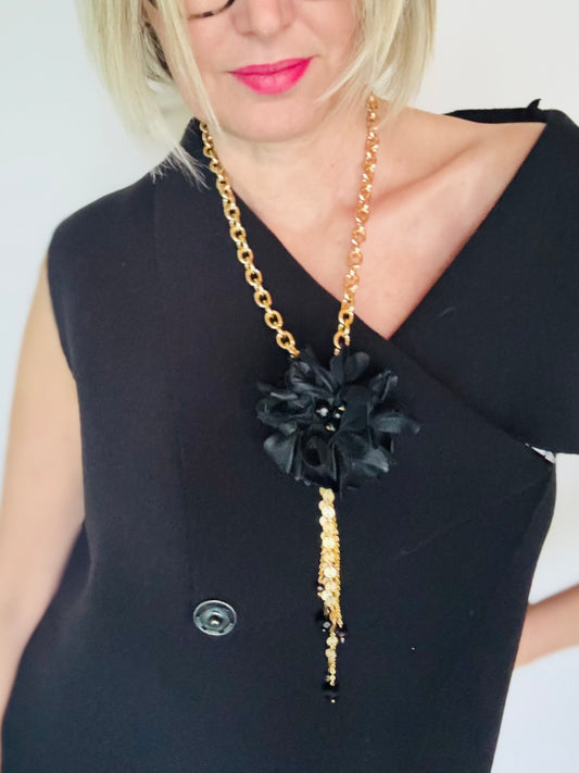 Collana Fiore in pelle su catena