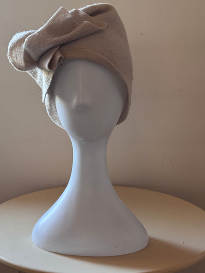 Cappello Origami in lana cotta