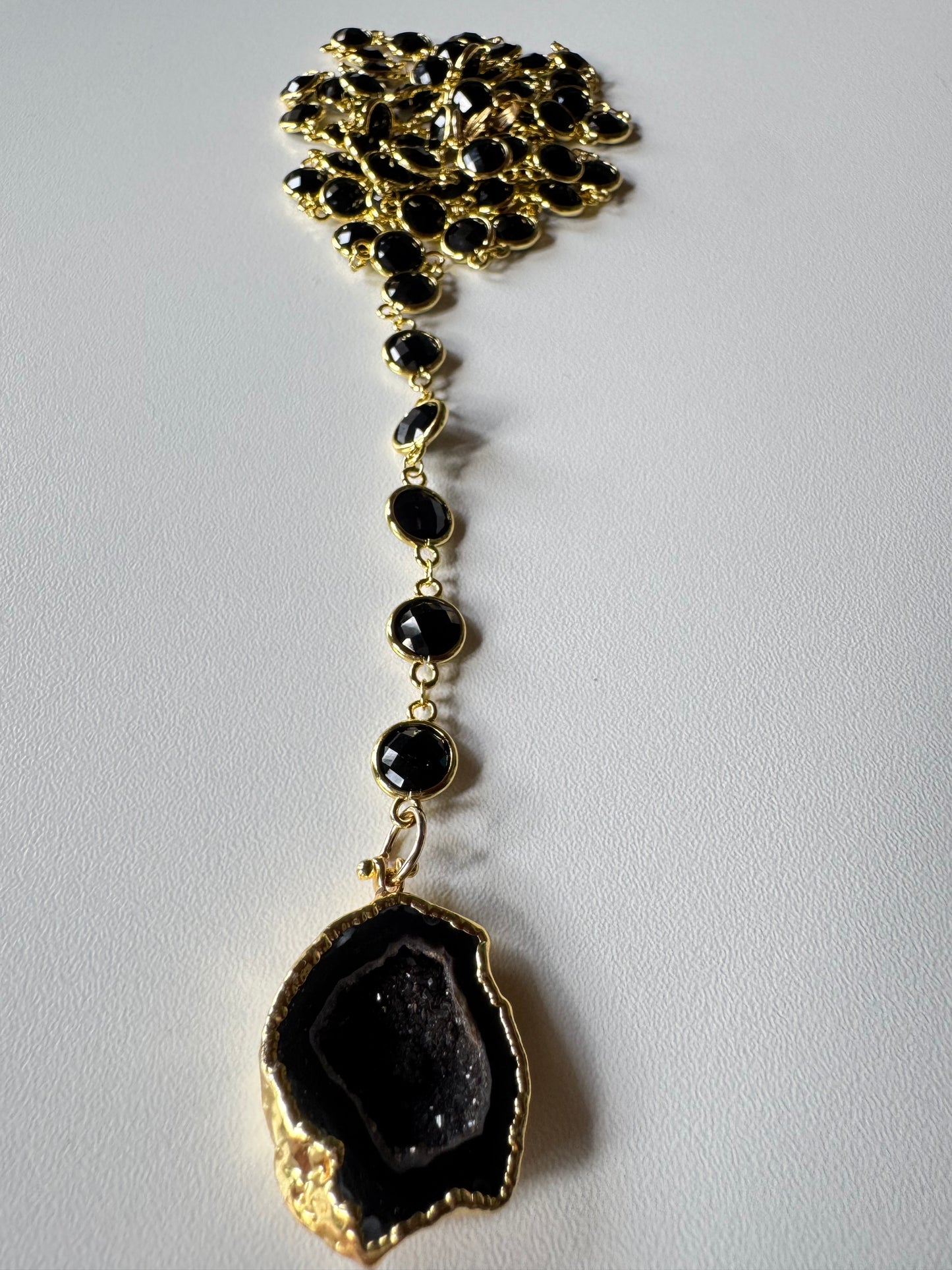 Catena di cristalli
