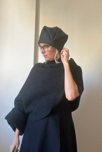 Cappello Origami in lana cotta