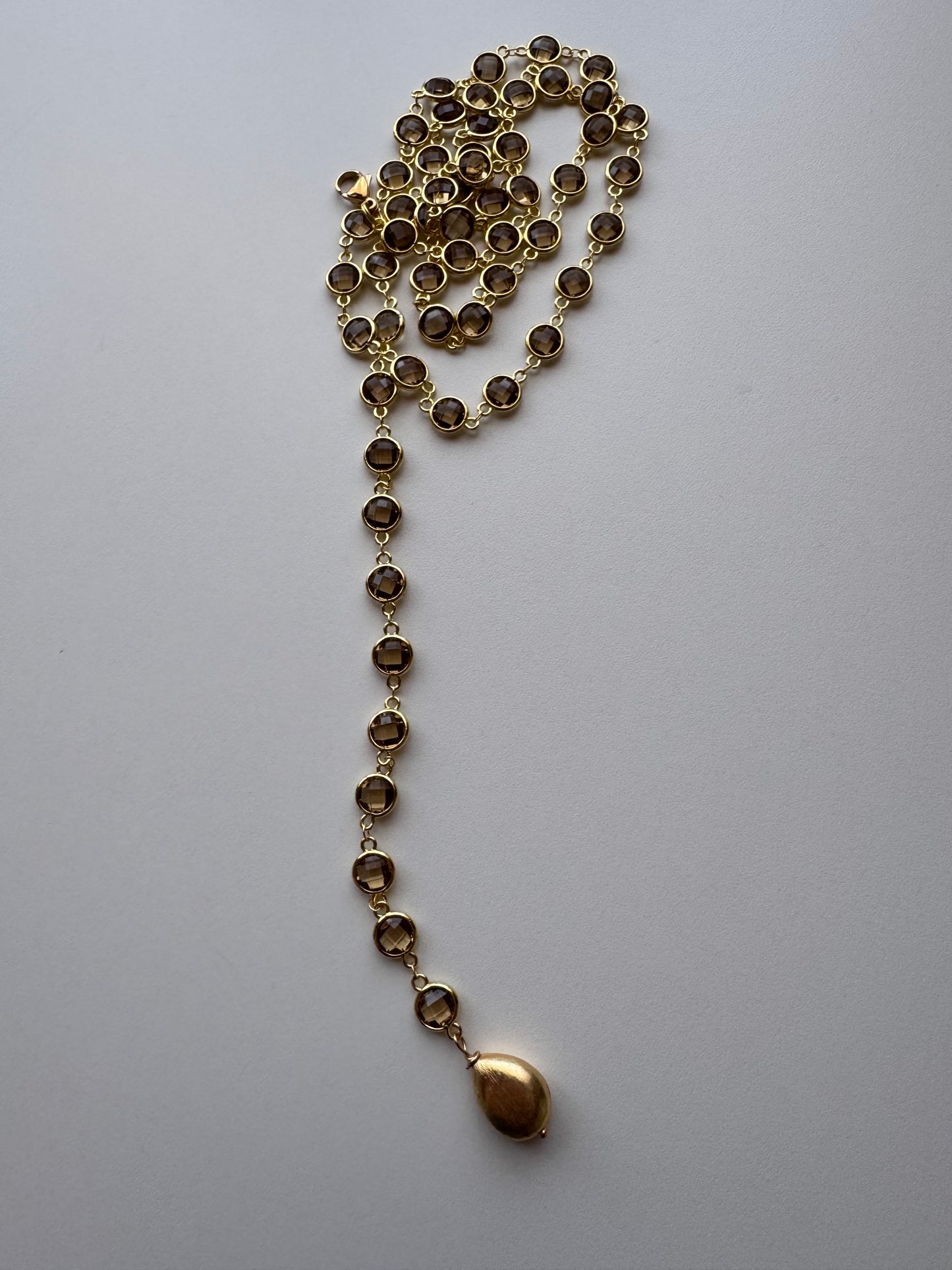 Catena di cristalli