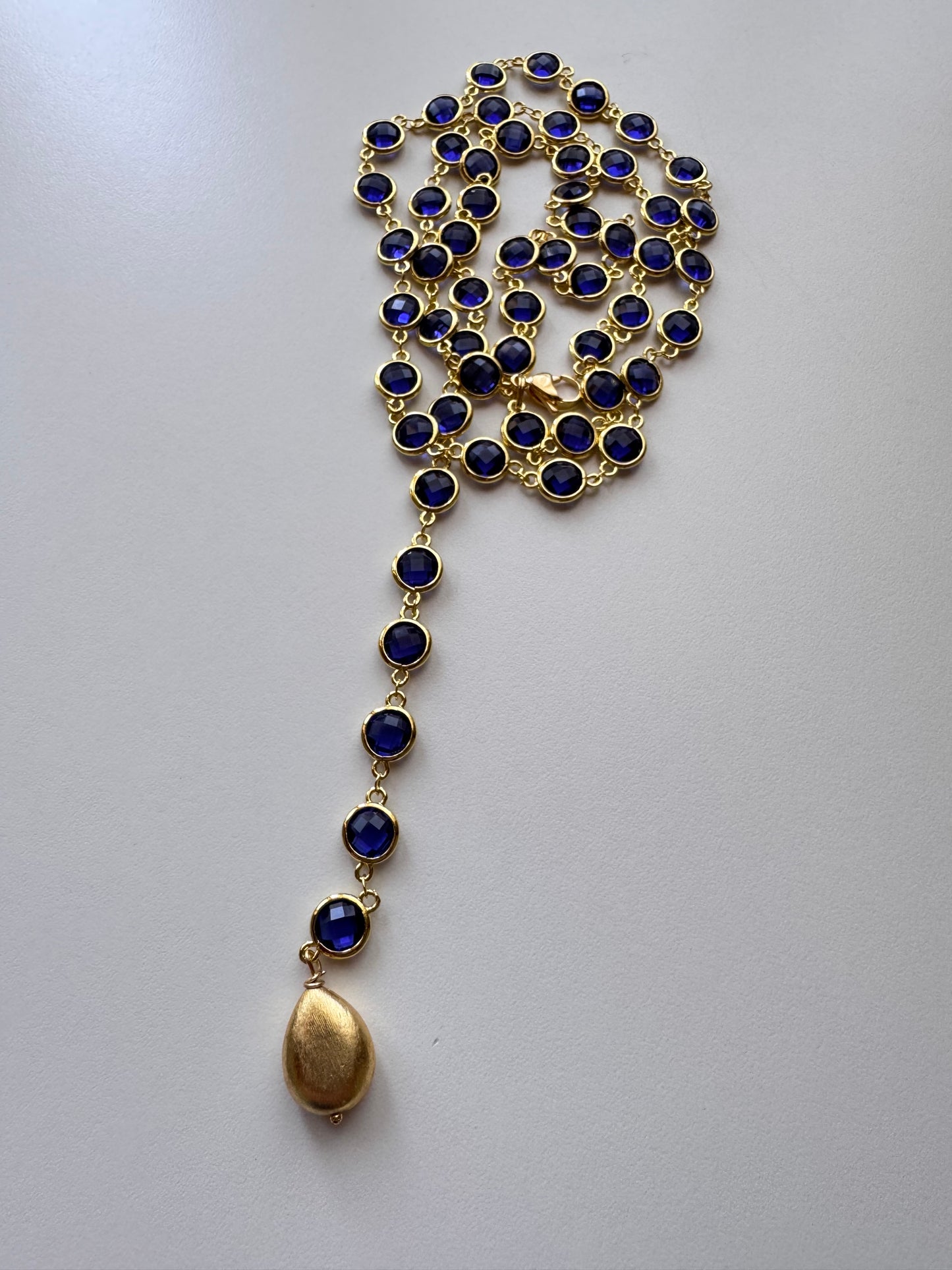 Catena di cristalli
