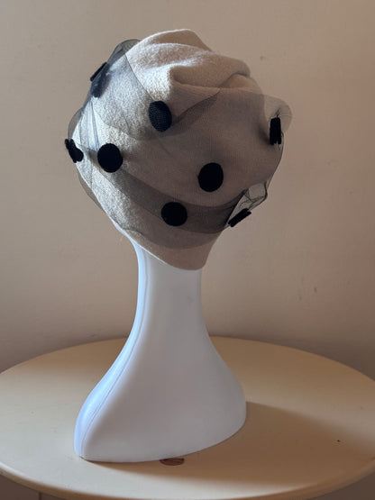 Cappello cloche pois