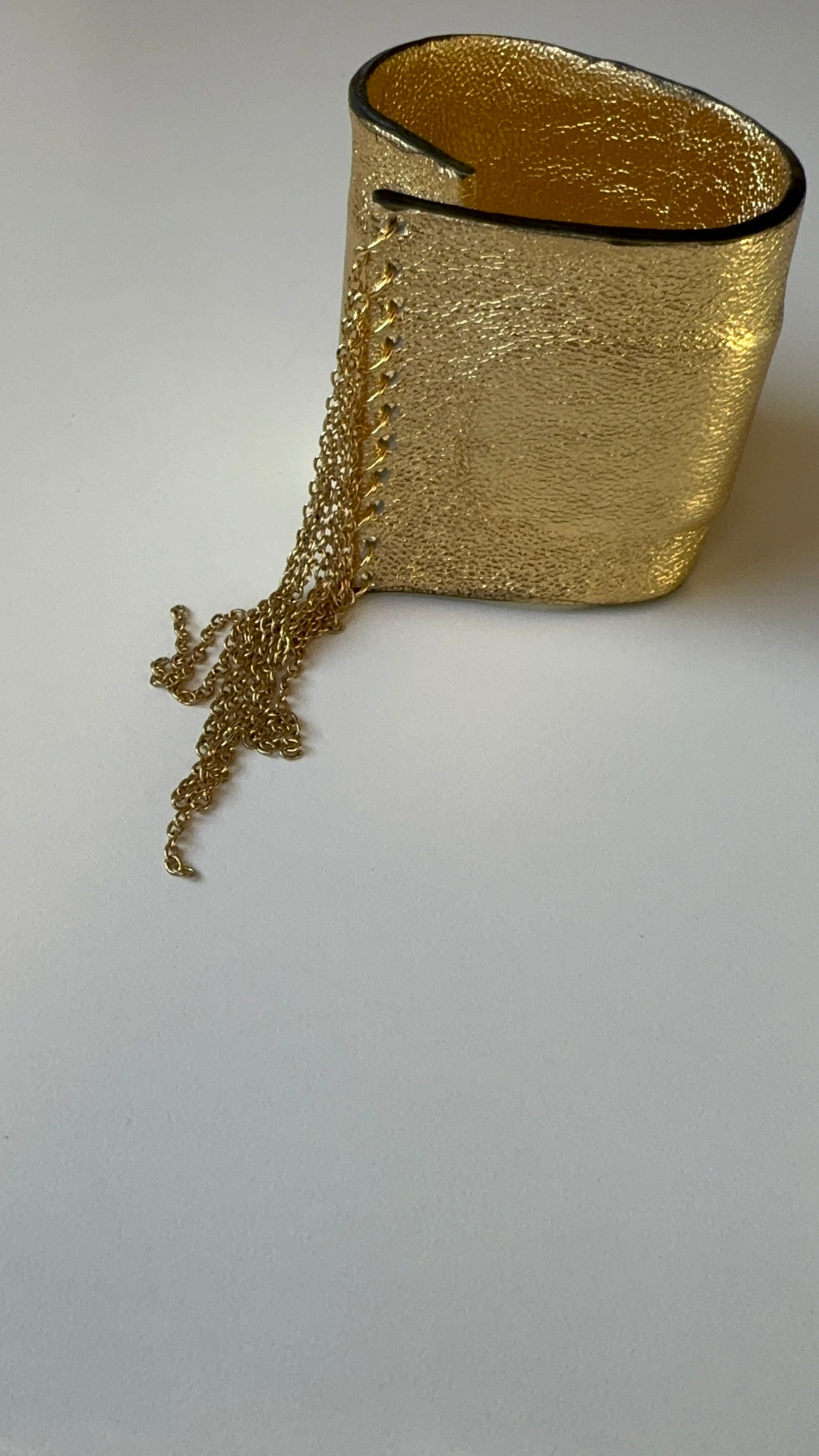 bracciale fatto a mano con frange in acciaio 